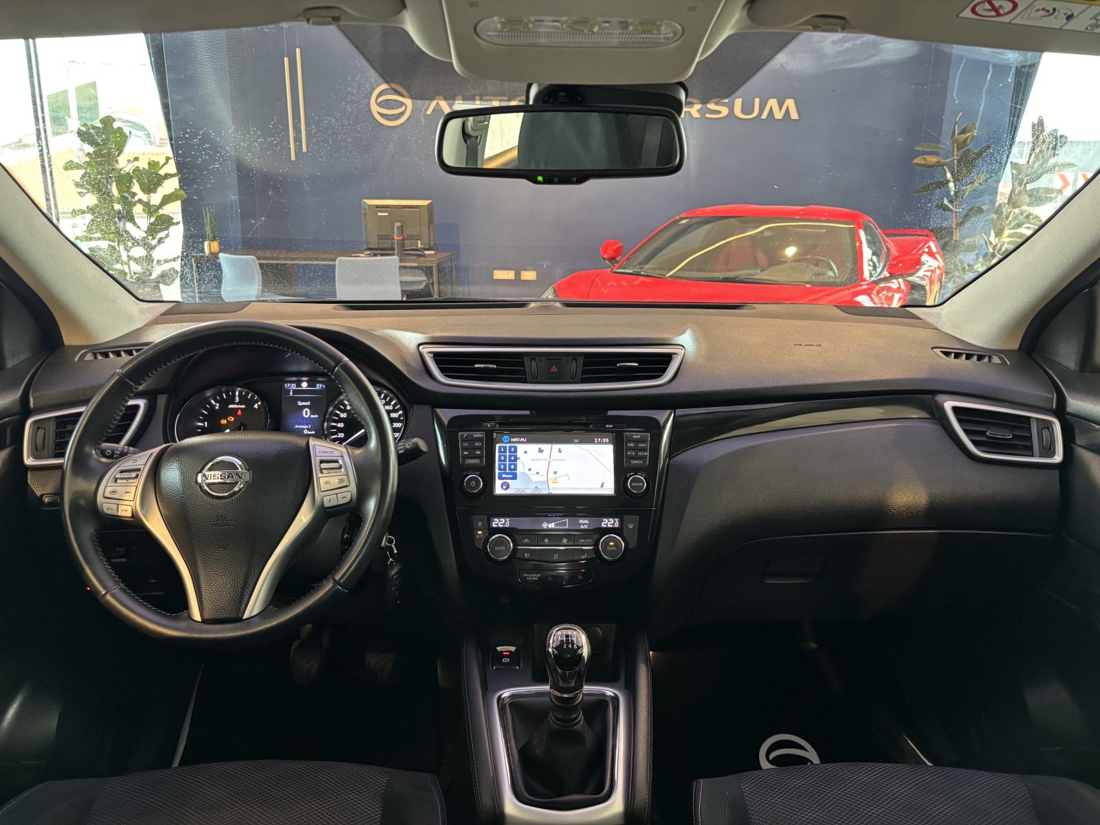 Nissan Qashqai 1.5 dCi Acenta - kamera, navigacija, alu 17", fotografija 8