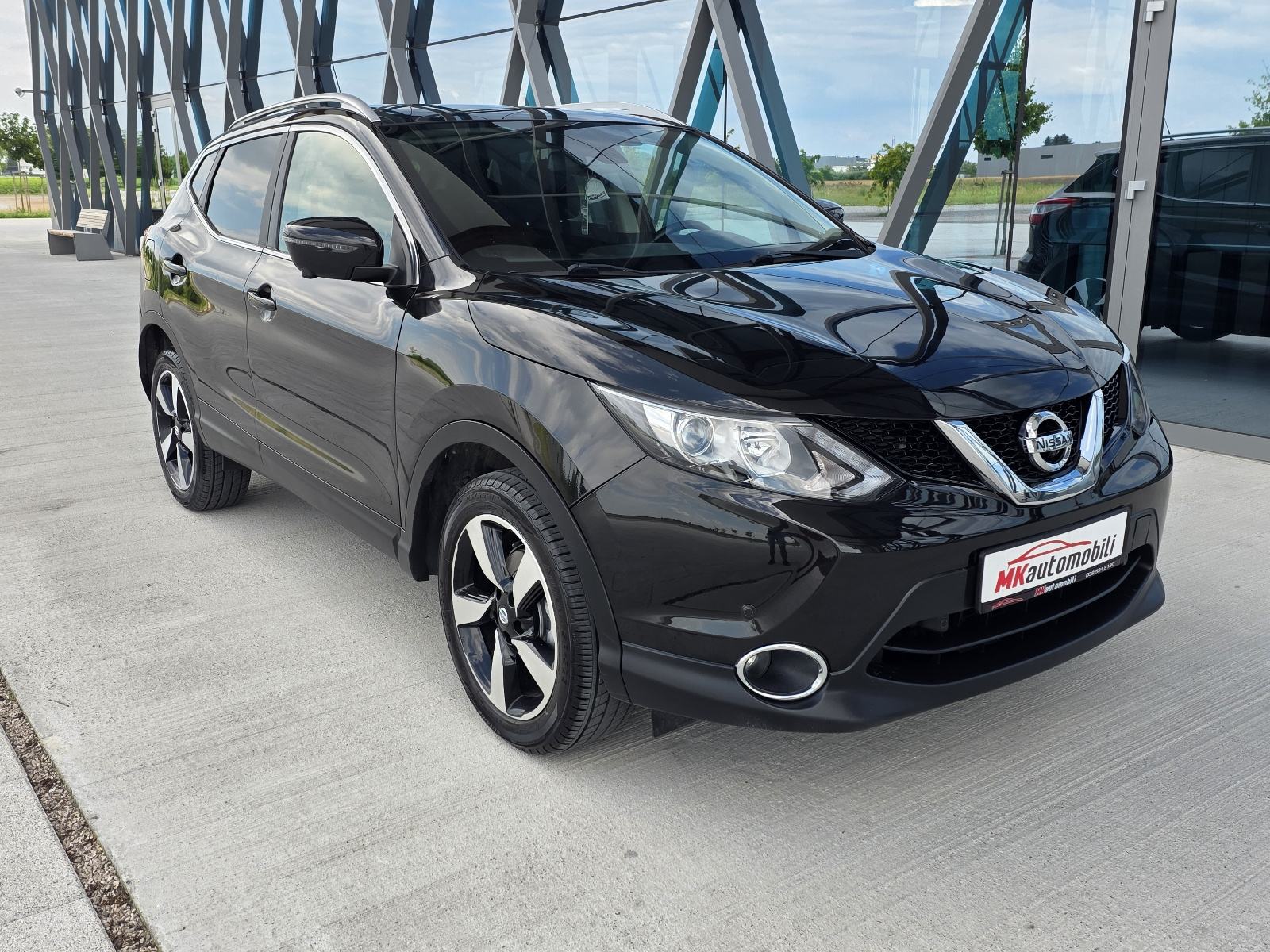 Nissan Qashqai 1,5 dCi ALU 18,NAVI,PANORAMA,KAMERA 360, fotografija 8