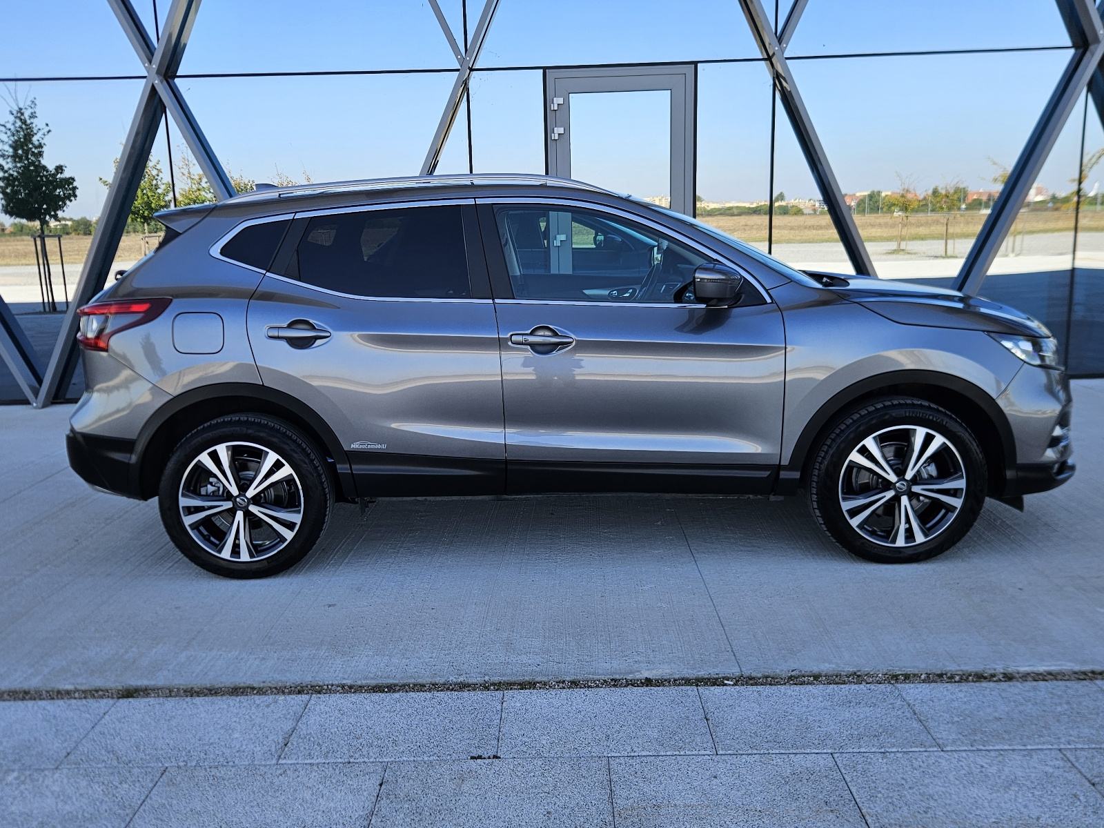 Nissan Qashqai 1,5 dCi ALU,NAVI,KAMERA 360,PANORAMA, fotografija 7
