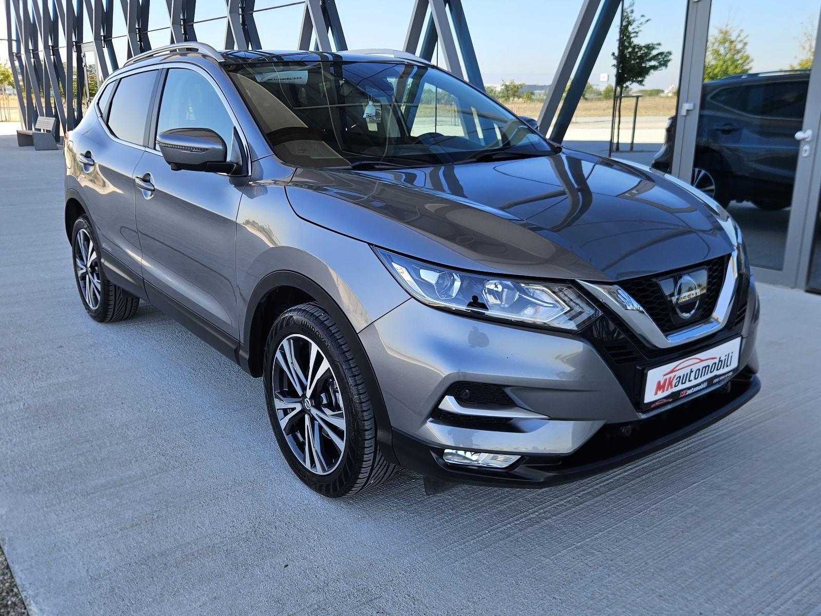 Nissan Qashqai 1,5 dCi ALU,NAVI,KAMERA 360,PANORAMA, fotografija 8
