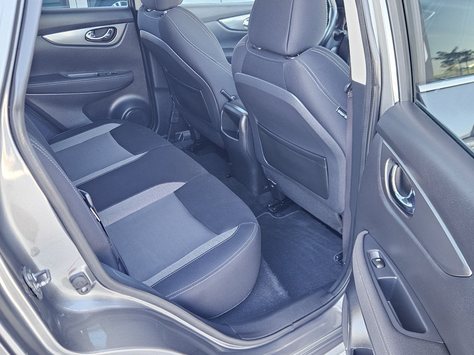 Nissan Qashqai 1,5 dCi ALU,NAVI,KAMERA 360,PANORAMA, fotografija 11