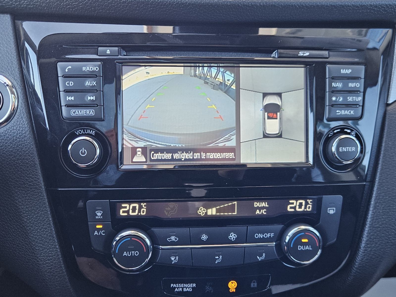 Nissan Qashqai 1,5 dCi ALU,NAVI,KAMERA 360,PANORAMA, fotografija 17