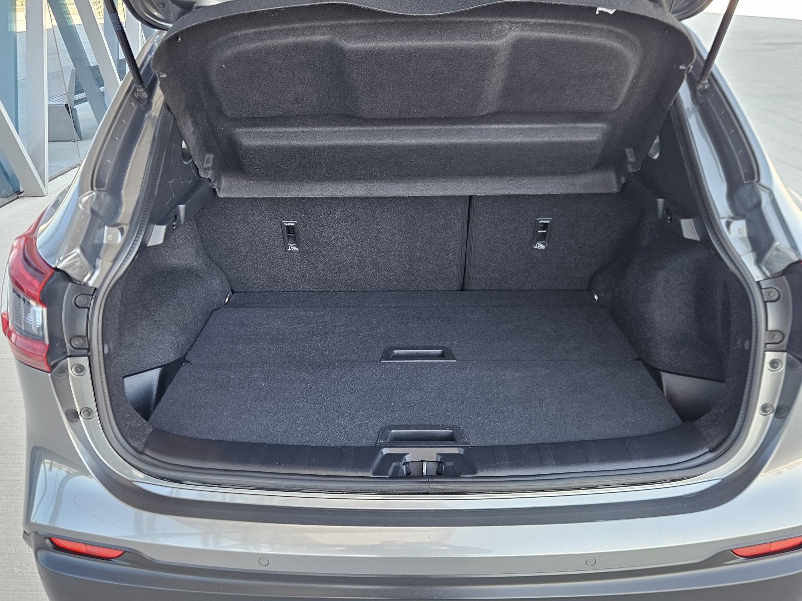 Nissan Qashqai 1,5 dCi ALU,NAVI,KAMERA 360,PANORAMA, fotografija 20