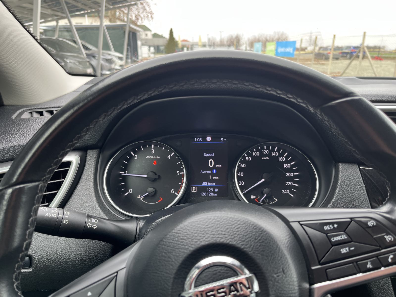 Nissan Qashqai 1,5 dCi - R.KAMERA,NAVI, LEASING BEZ UČEŠĆA I BEZ JAMCA, fotografija 12