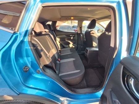 Nissan Qashqai 1,5 dCi Automatik (PANORAMSKI KROV/P.KAMERU 360)AKCIJA, fotografija 19