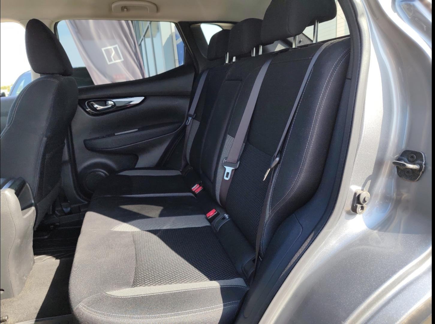 Nissan Qashqai 1.5 dci automatik, fotografija 6