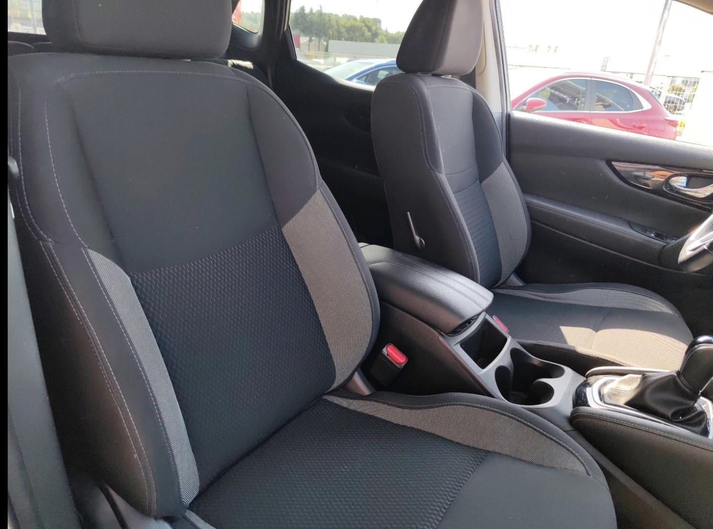 Nissan Qashqai 1.5 dci automatik, fotografija 7