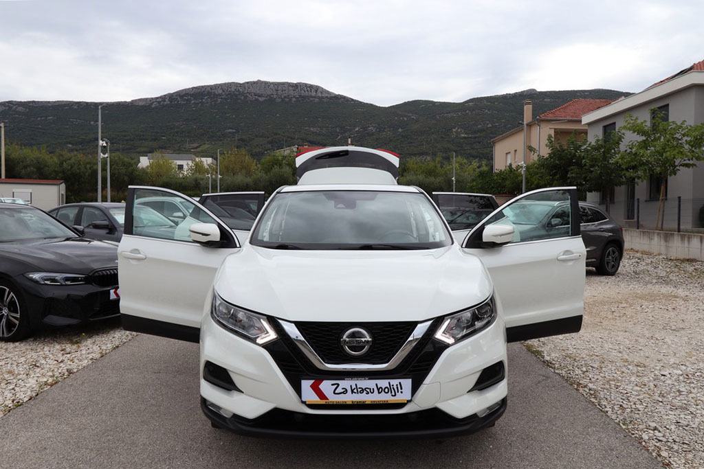 -AKCIJA- Nissan Qashqai 1.5 DCI Automatik Xtronic Acenta Business, fotografija 13