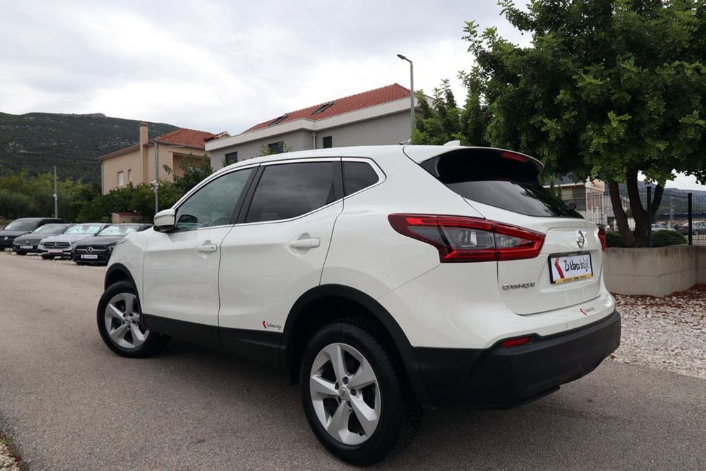 -AKCIJA- Nissan Qashqai 1.5 DCI Automatik Xtronic Acenta Business, fotografija 17