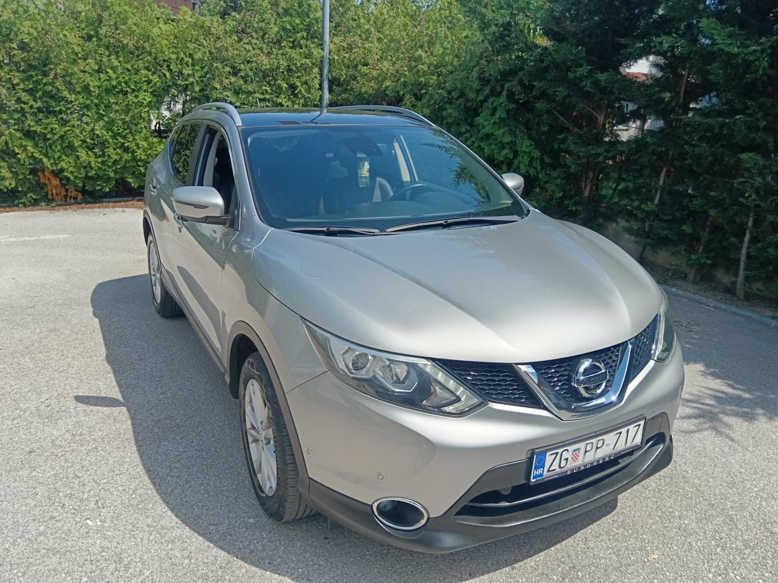 Nissan Qashqai 1,5 dCi. Tekna, 360 kamere. Izvrsno stanje!!, fotografija 8