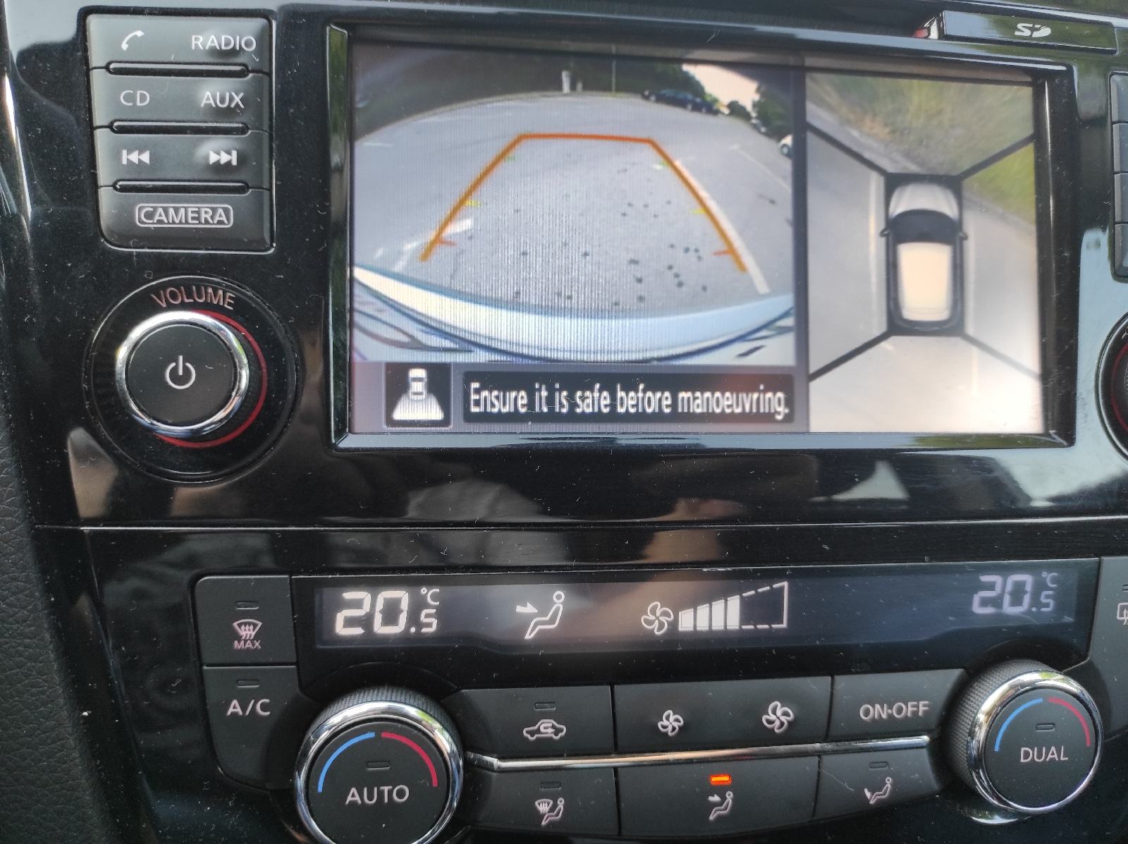Nissan Qashqai 1,5 dCi kamera 360°, fotografija 8