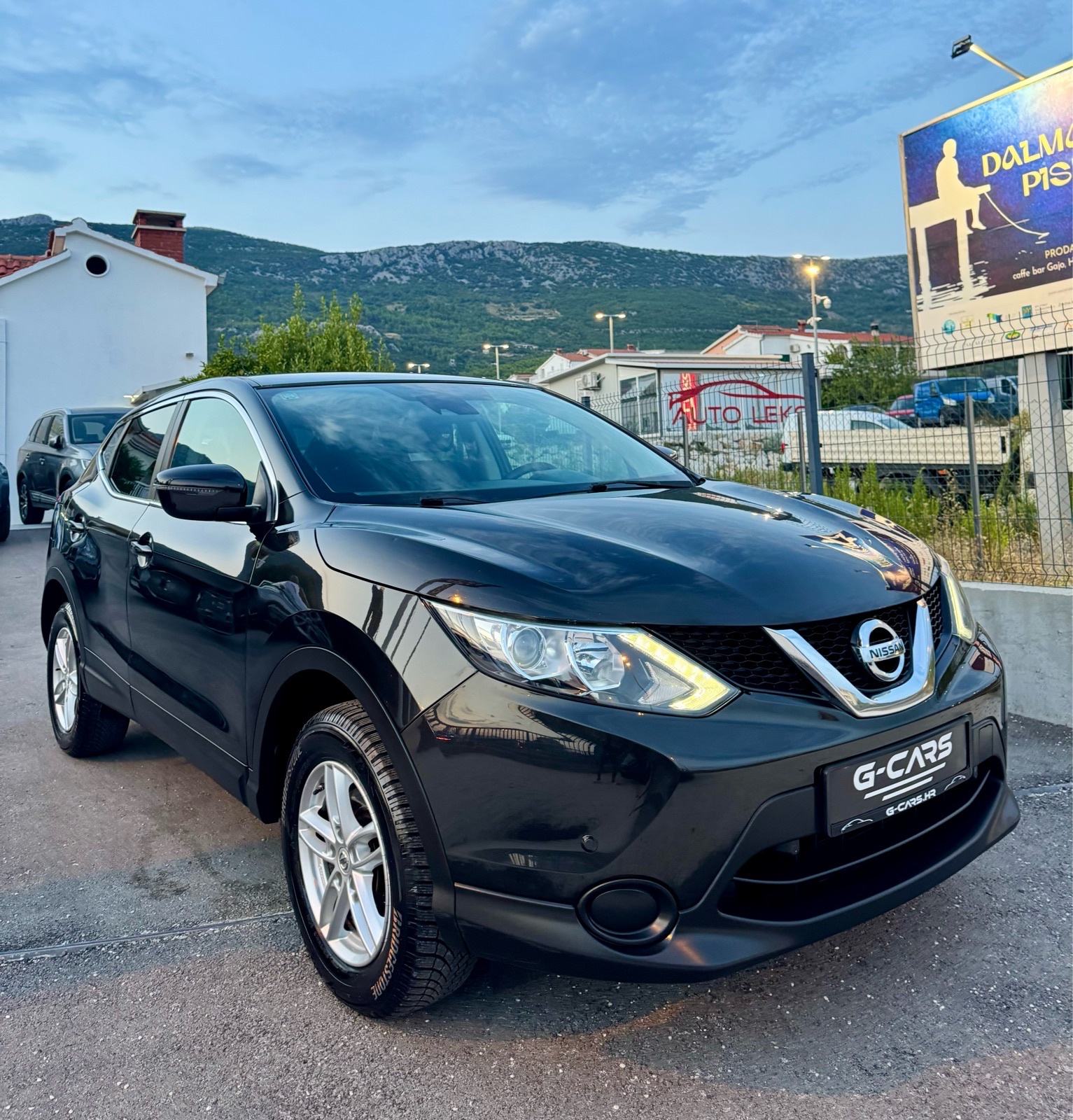 Nissan Qashqai 1,5 dCi —Mod 2017—REG.GOD.DANA—ACC—LED—2xPDC—LANE ASS!, fotografija 15