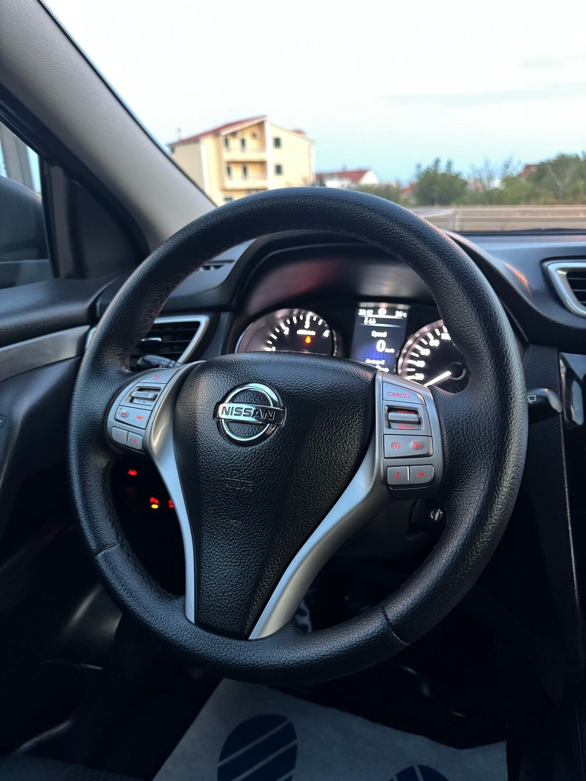Nissan Qashqai 1,5 dCi —Mod 2017—REG.GOD.DANA—ACC—LED—2xPDC—LANE ASS!, fotografija 20