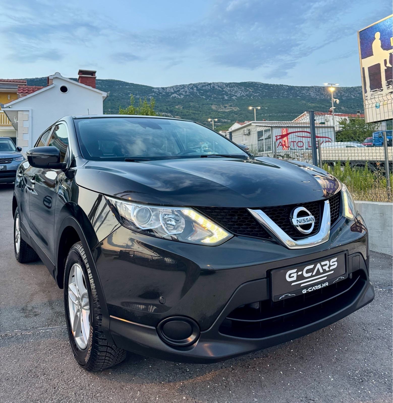 Nissan Qashqai 1,5 dCi —Mod 2017—REG.GOD.DANA—ACC—LED—2xPDC—LANE ASS!, fotografija 16