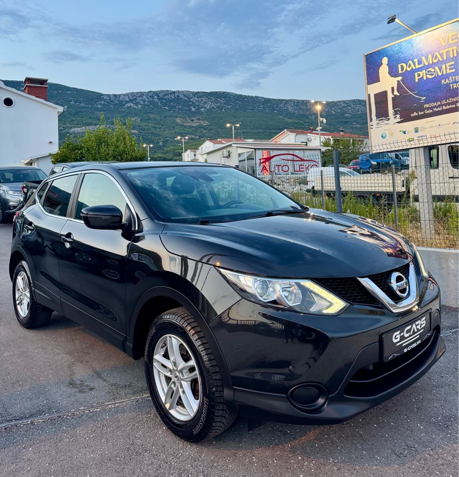 Nissan Qashqai 1,5 dCi —Mod 2017—REG.GOD.DANA—ACC—LED—2xPDC—LANE ASS!, fotografija 14