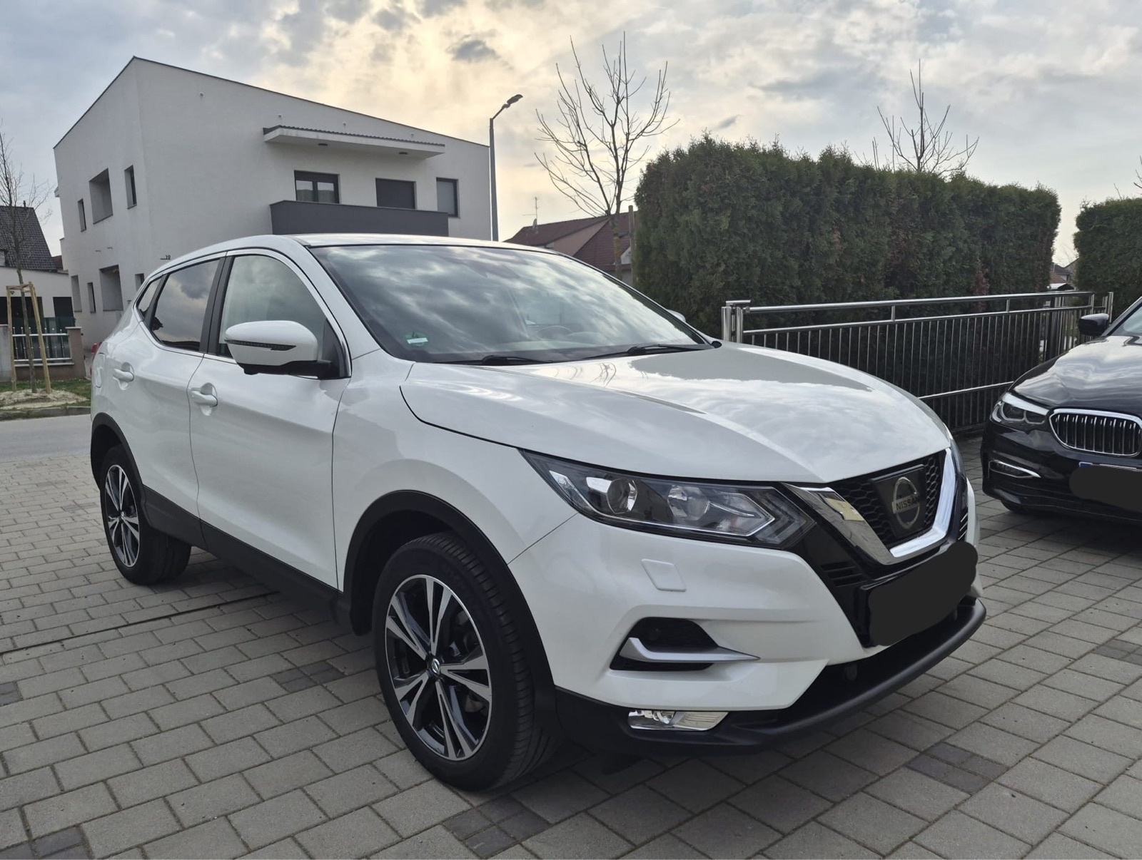 Nissan Qashqai 1,5 dCi N-Conecta, fotografija 2