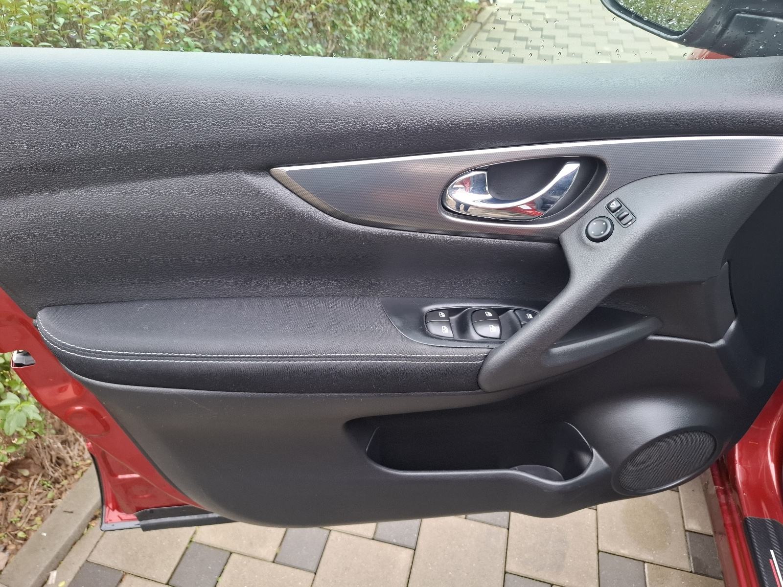 Nissan Qashqai 1,5 dCi N-CONECTA TOP STANJE USLUŽNA PRODAJA, fotografija 14