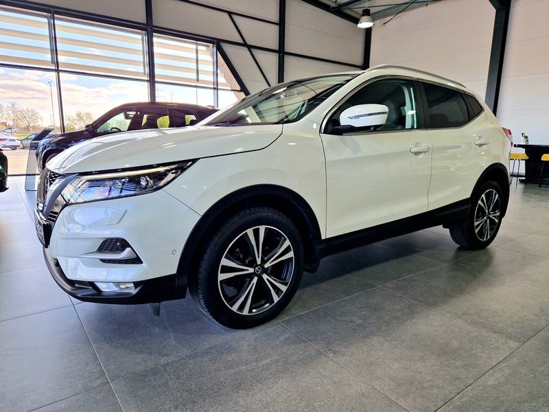 Nissan Qashqai 1,5 dCi N-Connecta DCT-automatik, fotografija 3