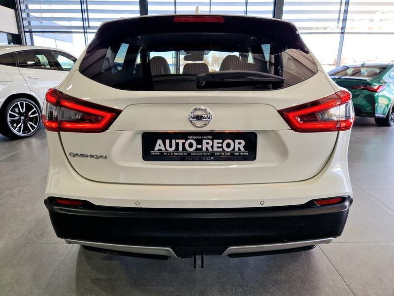 Nissan Qashqai 1,5 dCi N-Connecta DCT-automatik, fotografija 6
