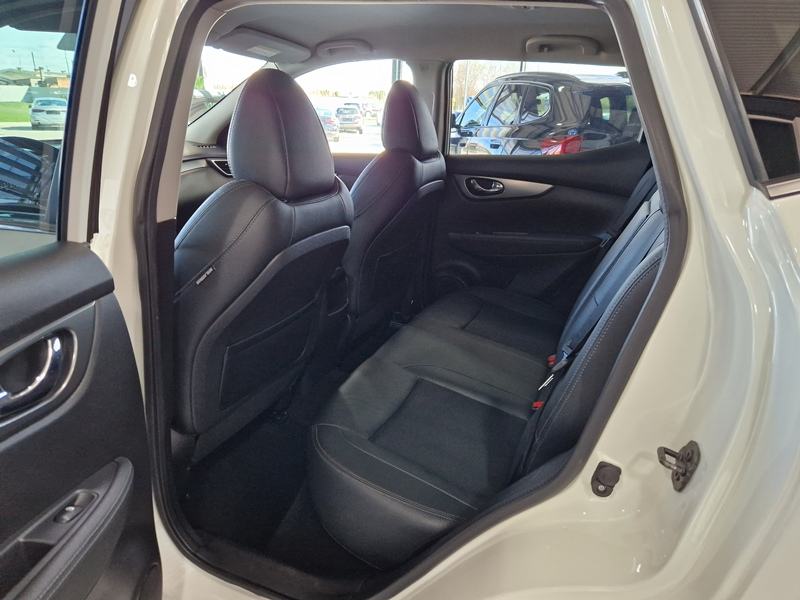 Nissan Qashqai 1,5 dCi N-Connecta DCT-automatik, fotografija 17