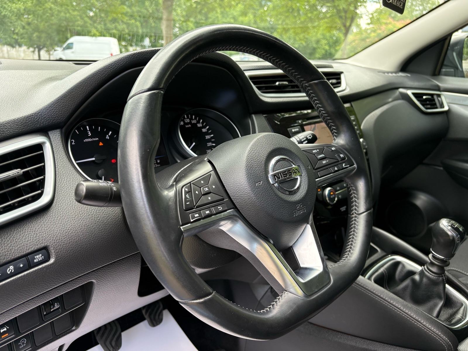 Nissan Qashqai 1,5 dCi N-Connecta, fotografija 13