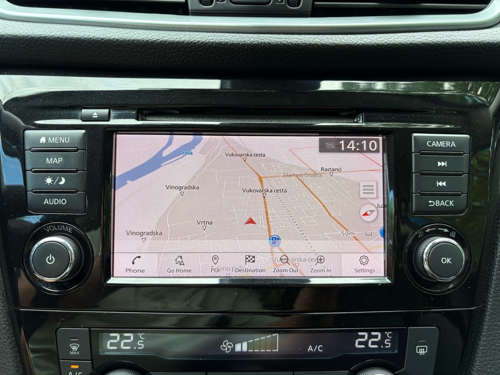 Nissan Qashqai 1,5 dCi N-Connecta, fotografija 18