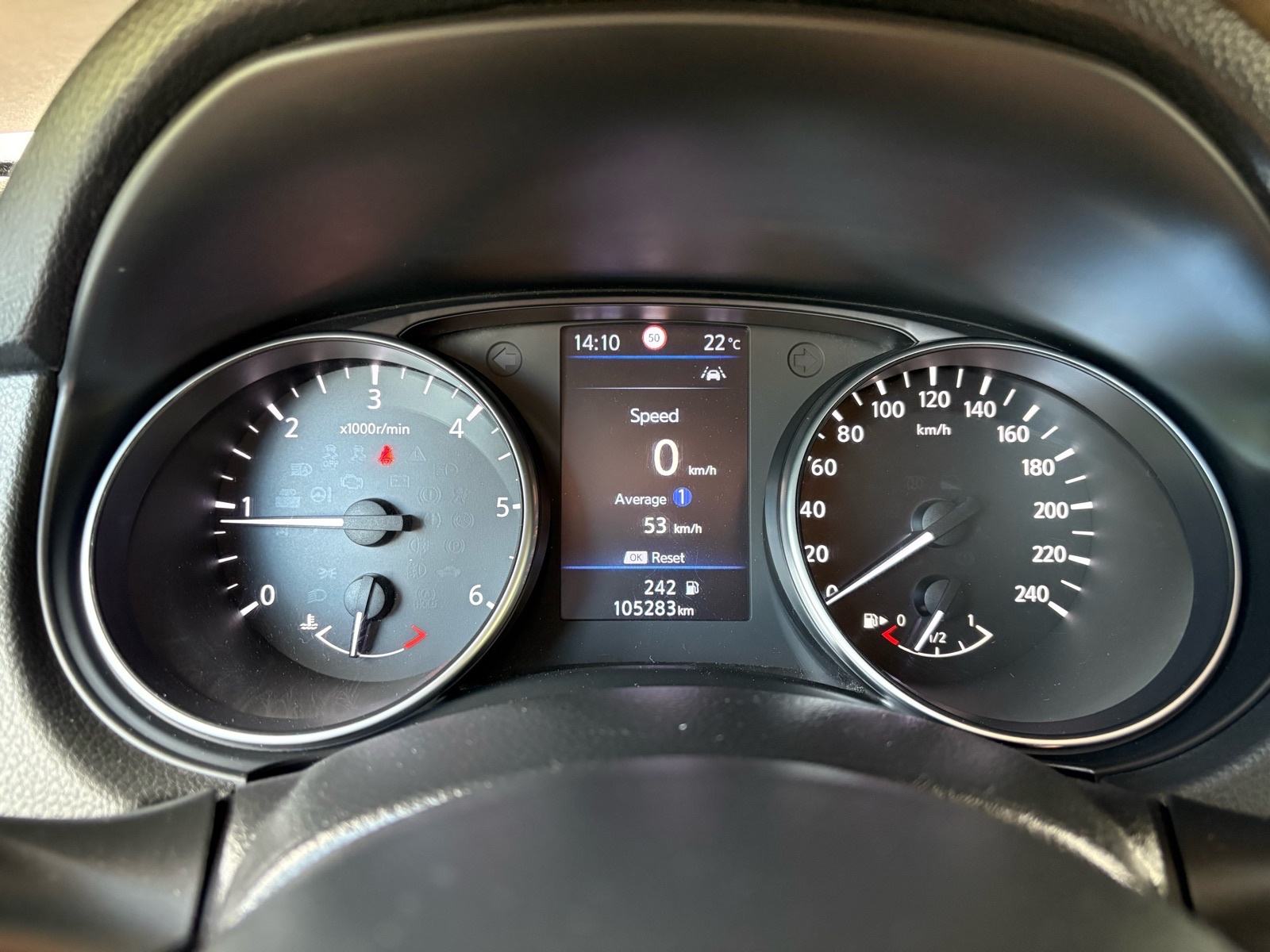 Nissan Qashqai 1,5 dCi N-Connecta, fotografija 17