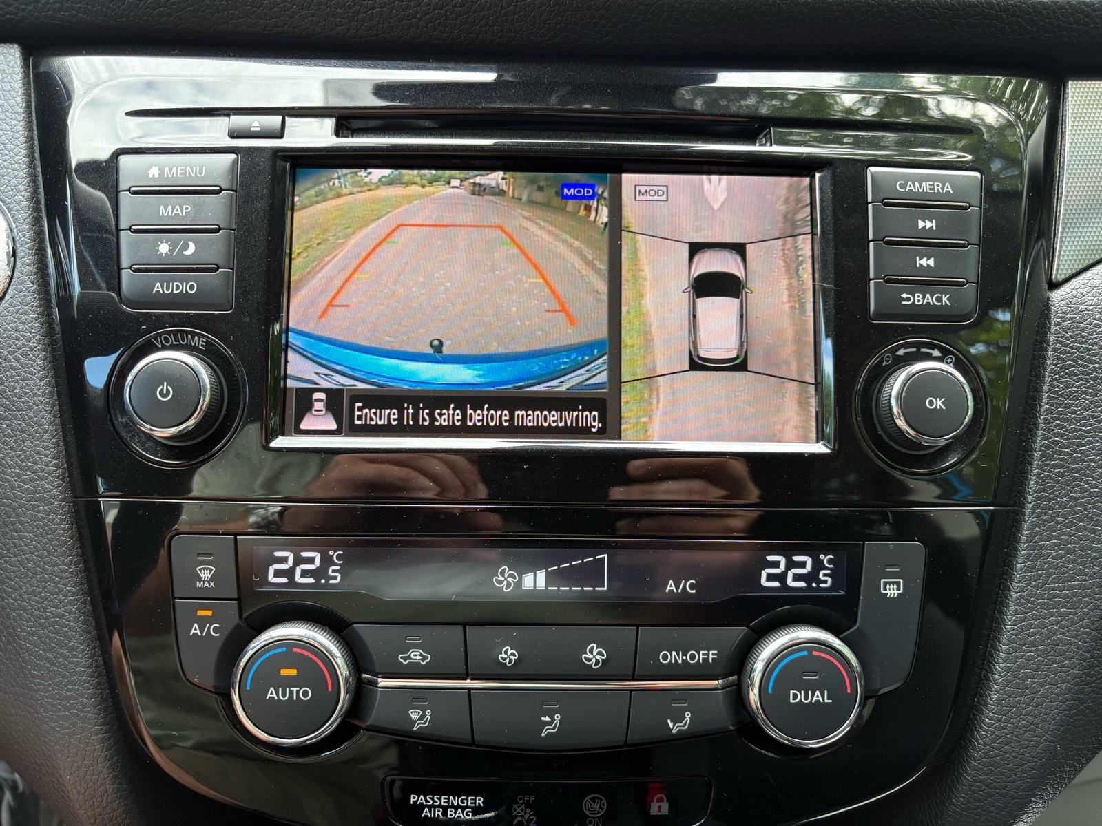 Nissan Qashqai 1,5 dCi N-Connecta, fotografija 19