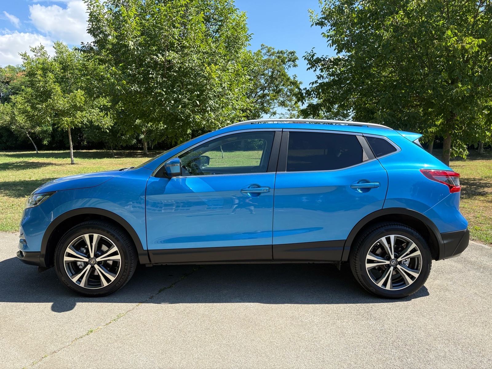 Nissan Qashqai 1,5 dCi N-Connecta, fotografija 2