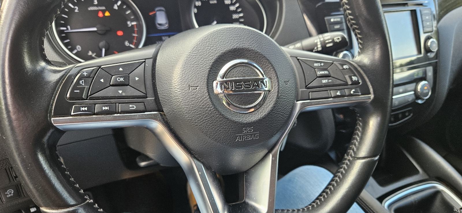 Nissan Qashqai 1,5 dCi navi kamera tempomat, fotografija 13
