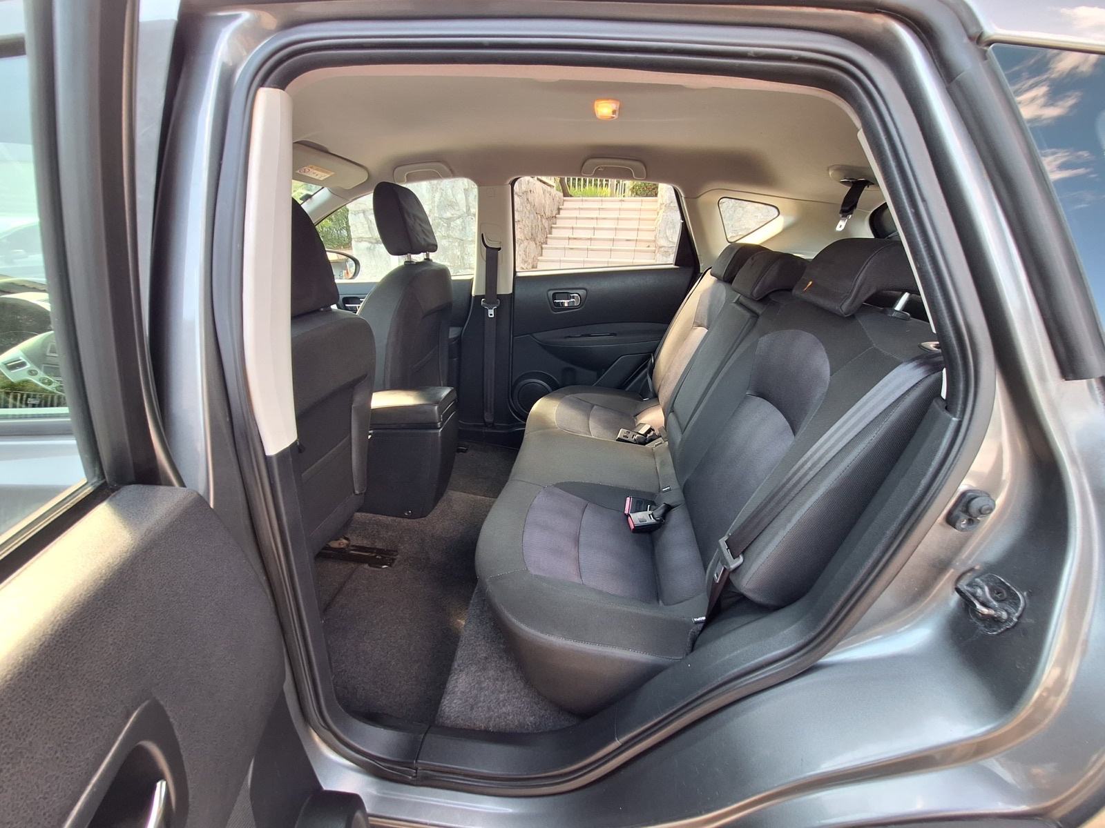 Nissan Qashqai 1,5 dCi NAVI.PARAKIG KAMERA, fotografija 19