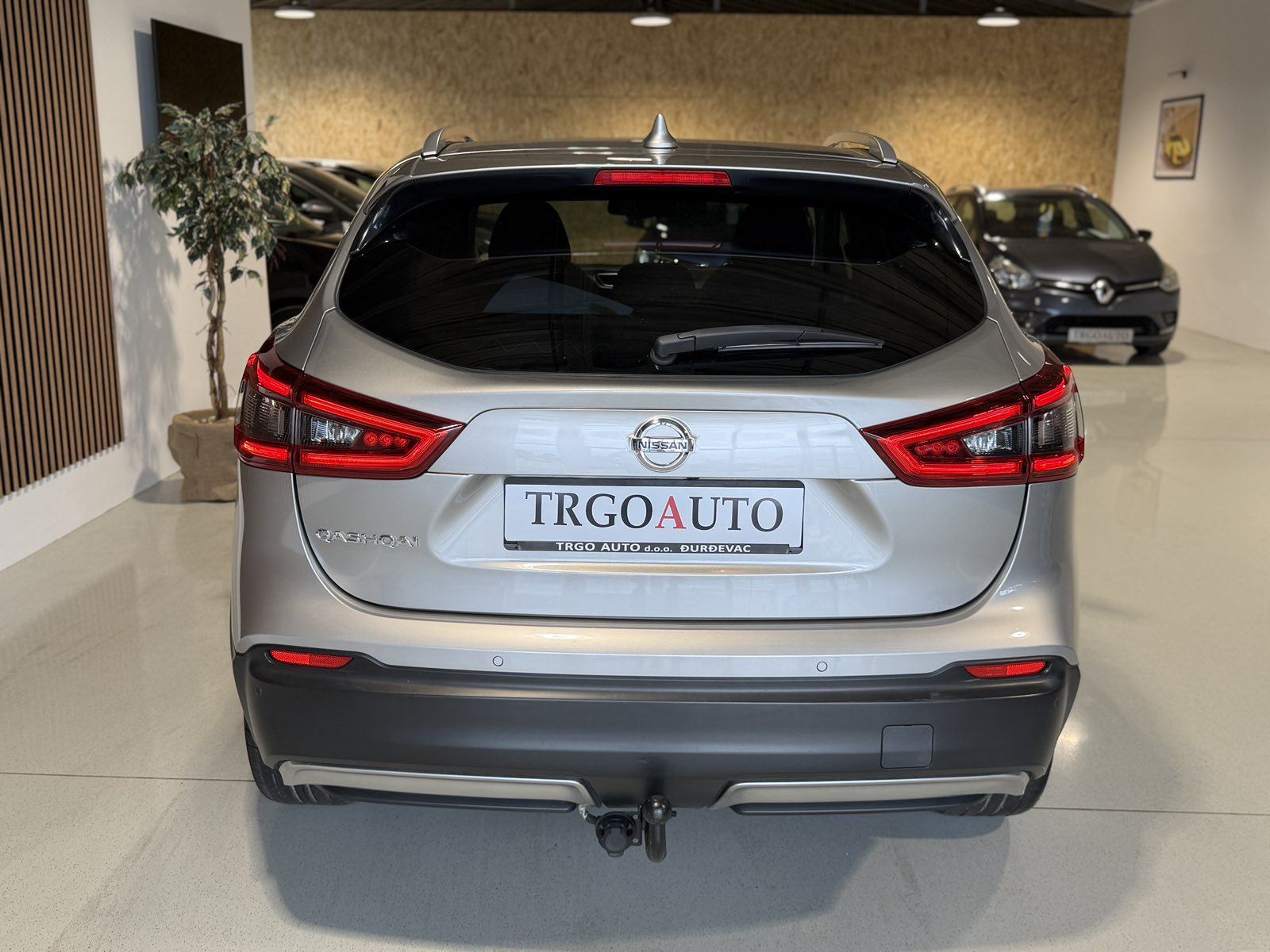 Nissan Qashqai 1,5 dCi *PANORAMA -KAMERA 360' - 3.GODINE JAMSTVO*, fotografija 7