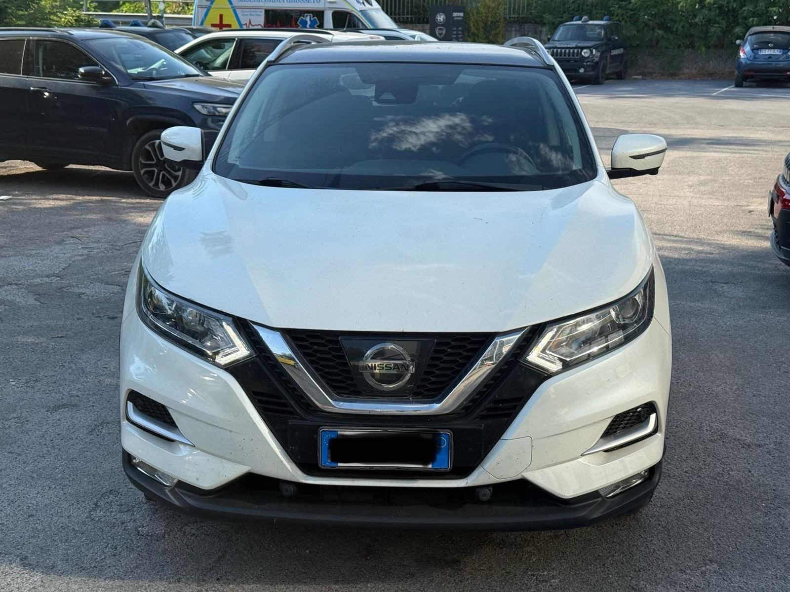 Nissan Qashqai 1,5 dCi TEKNA/PANORAMSKI KROV/NAVIGACIJA, fotografija 5