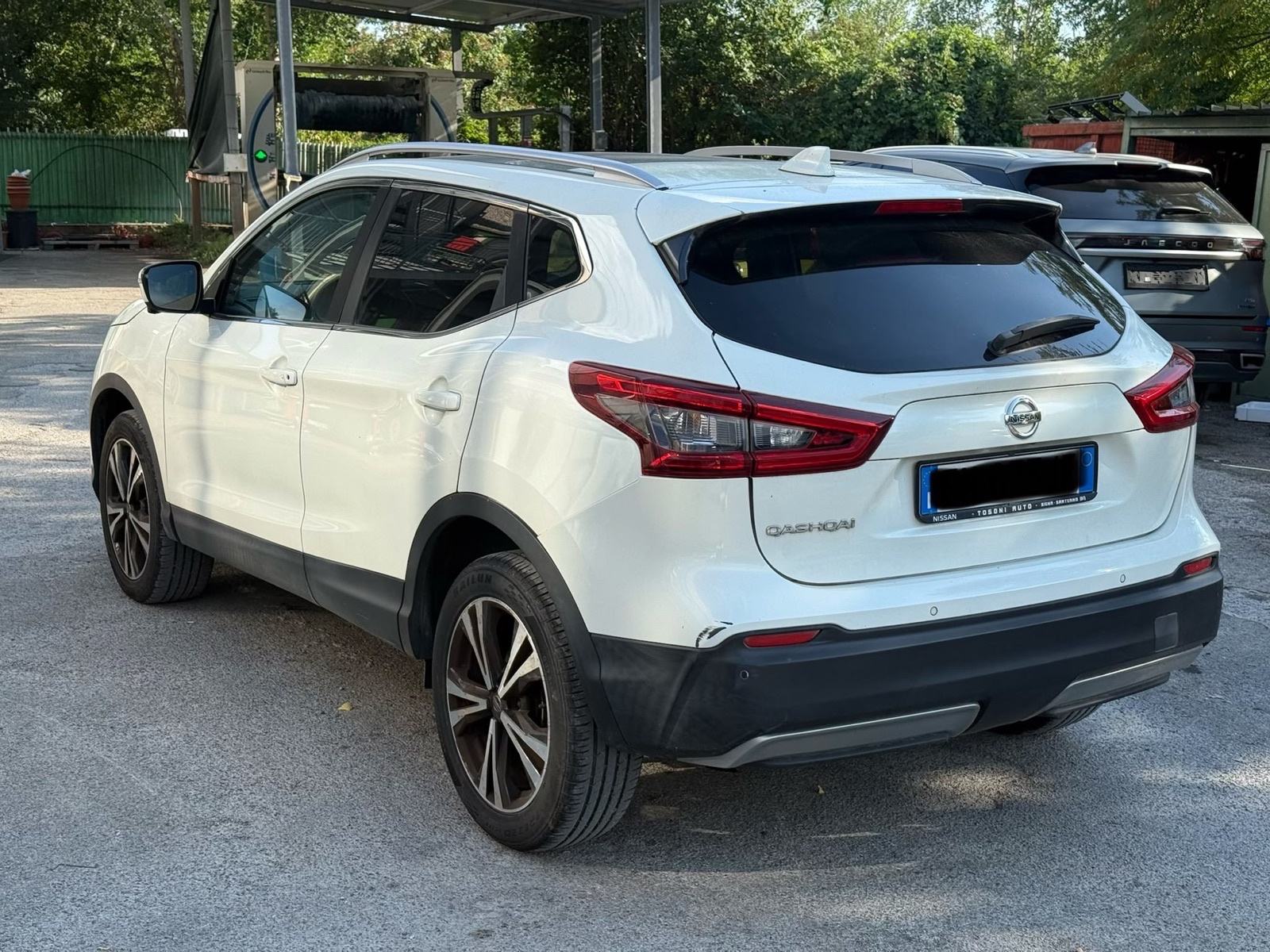 Nissan Qashqai 1,5 dCi TEKNA/PANORAMSKI KROV/NAVIGACIJA, fotografija 4