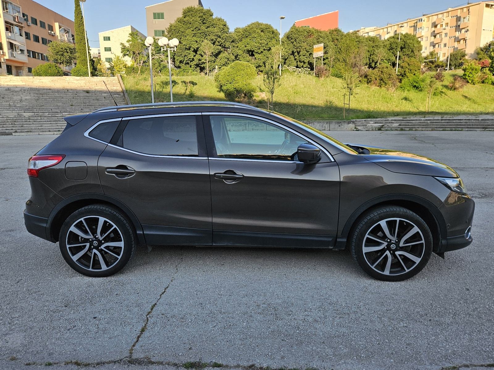 NISSAN QASHQAI 1,5 DCI • REG.12/2026. • FULL OPREMA TEKNA • ODLIČAN, fotografija 7