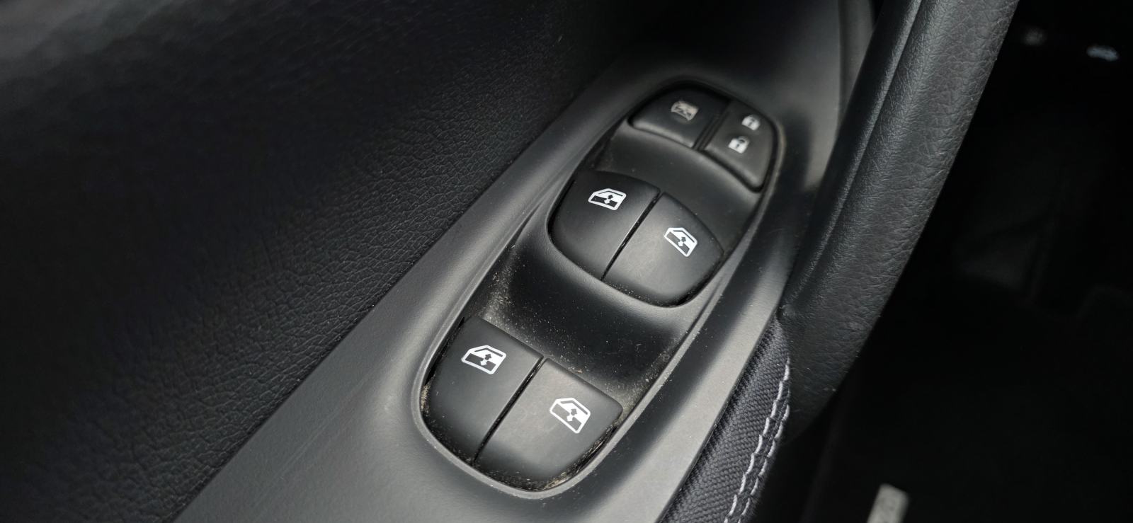 Nissan Qashqai 1,5 dCi,, AUT. BI-XENON, AUT. KLIMA, NAVI, TEMP, KAM..., fotografija 10