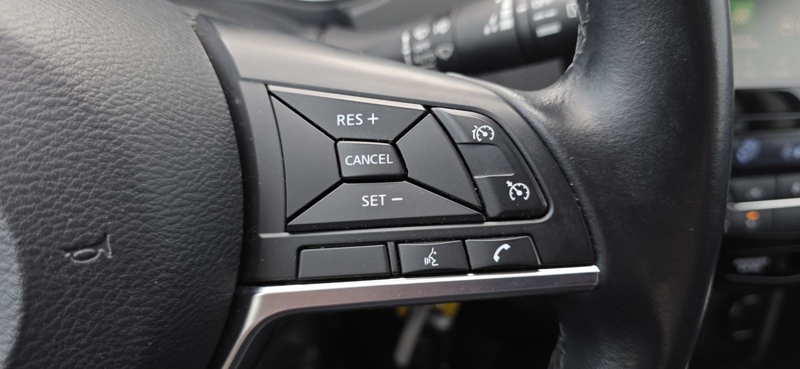 Nissan Qashqai 1,5 dCi,, AUT. BI-XENON, AUT. KLIMA, NAVI, TEMP, KAM..., fotografija 16