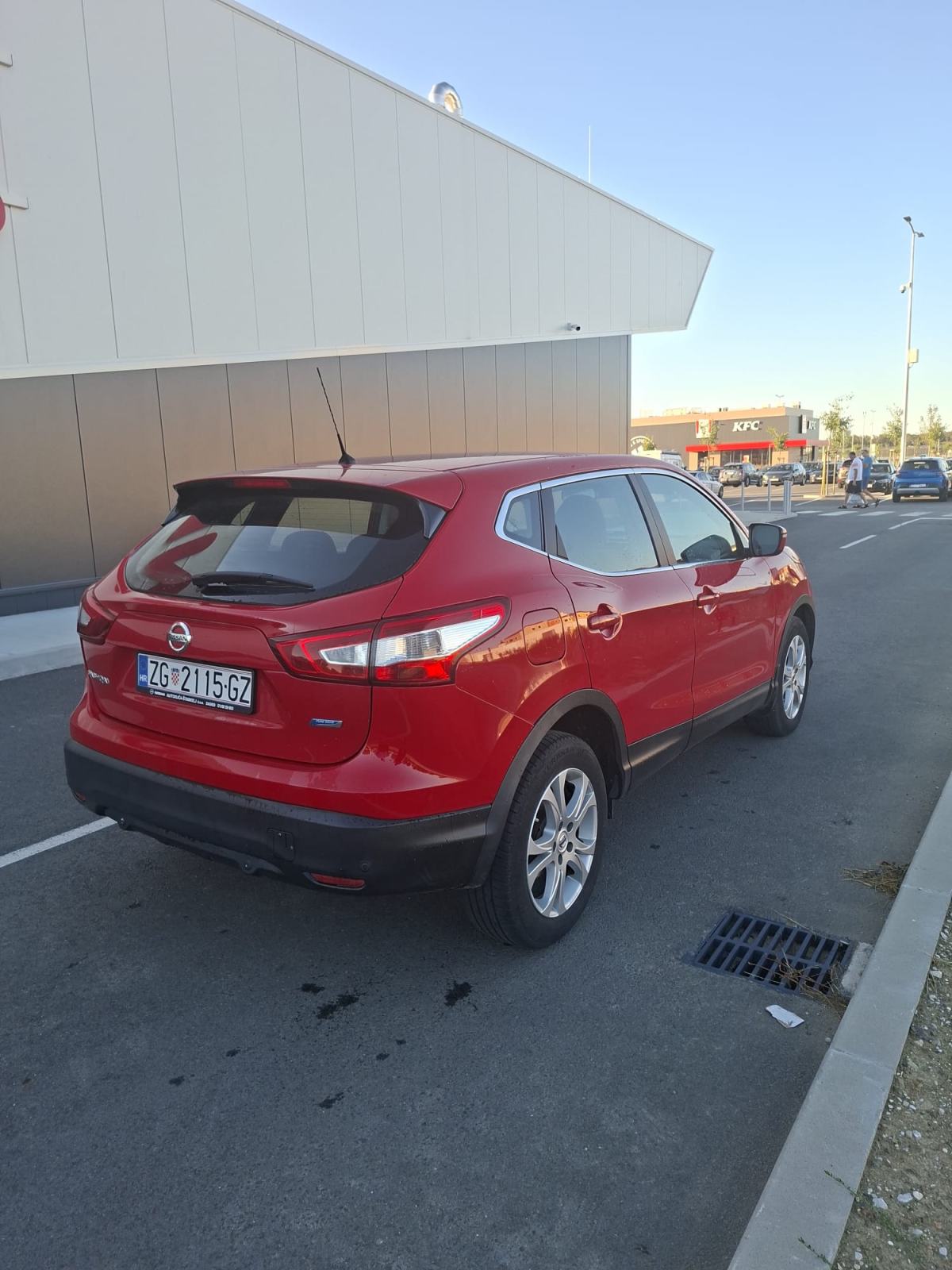 Nissan Qashqai 1,5 dCi, fotografija 1