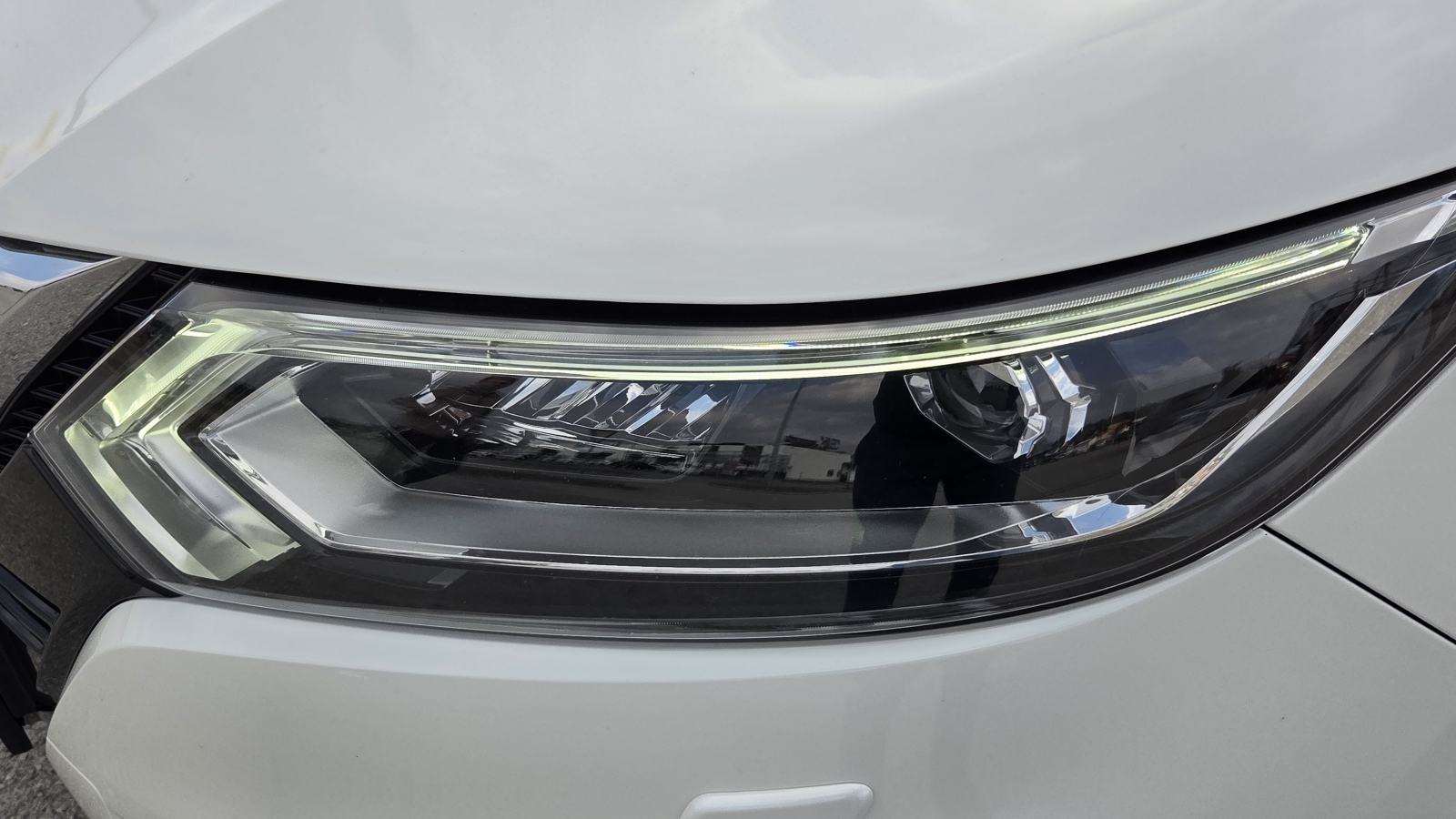 Nissan Qashqai 1,5 dCi*TEKNA AUTOM125 TKM XENON NAVI KAMERA 360 PANOR, fotografija 15