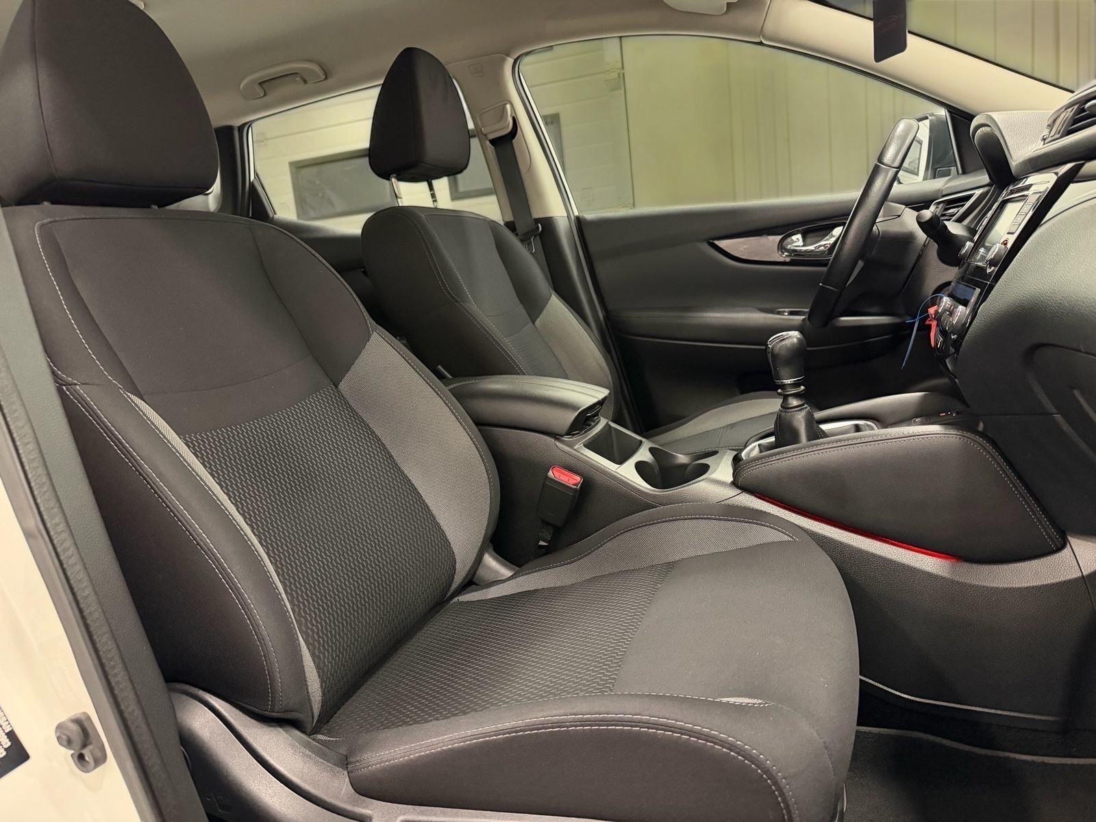 NISSAN QASHQAI 1.5 dCi,85 KW,LED,NAVIGACIJA,KAMERA,JAMSTVO, 244€/MJ!, fotografija 14