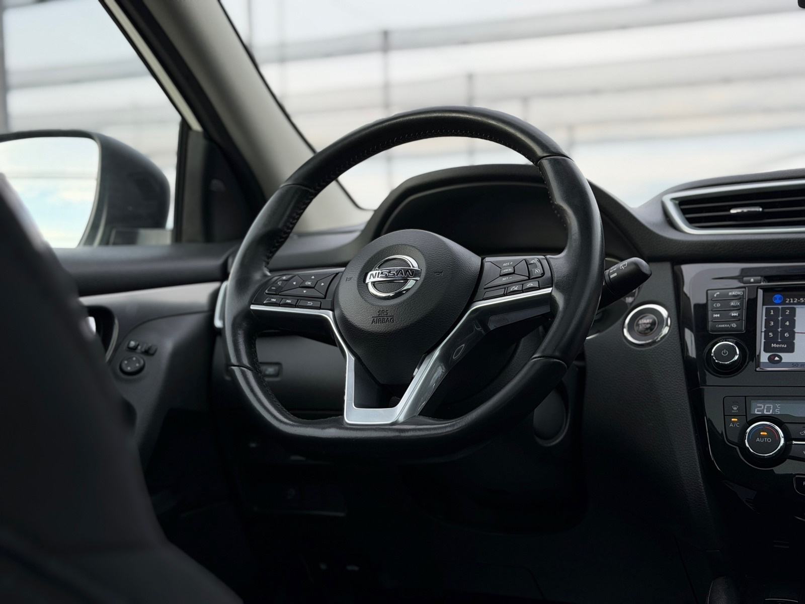 Nissan Qashqai 1,5 dCi N-CONNECTA,360°KAMERA,GR.SJED,SERVISNA,JAMSTVO, fotografija 14