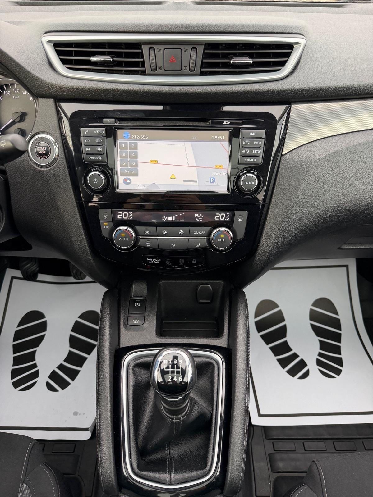 Nissan Qashqai 1,5 dCi N-CONNECTA,360°KAMERA,GR.SJED,SERVISNA,JAMSTVO, fotografija 13