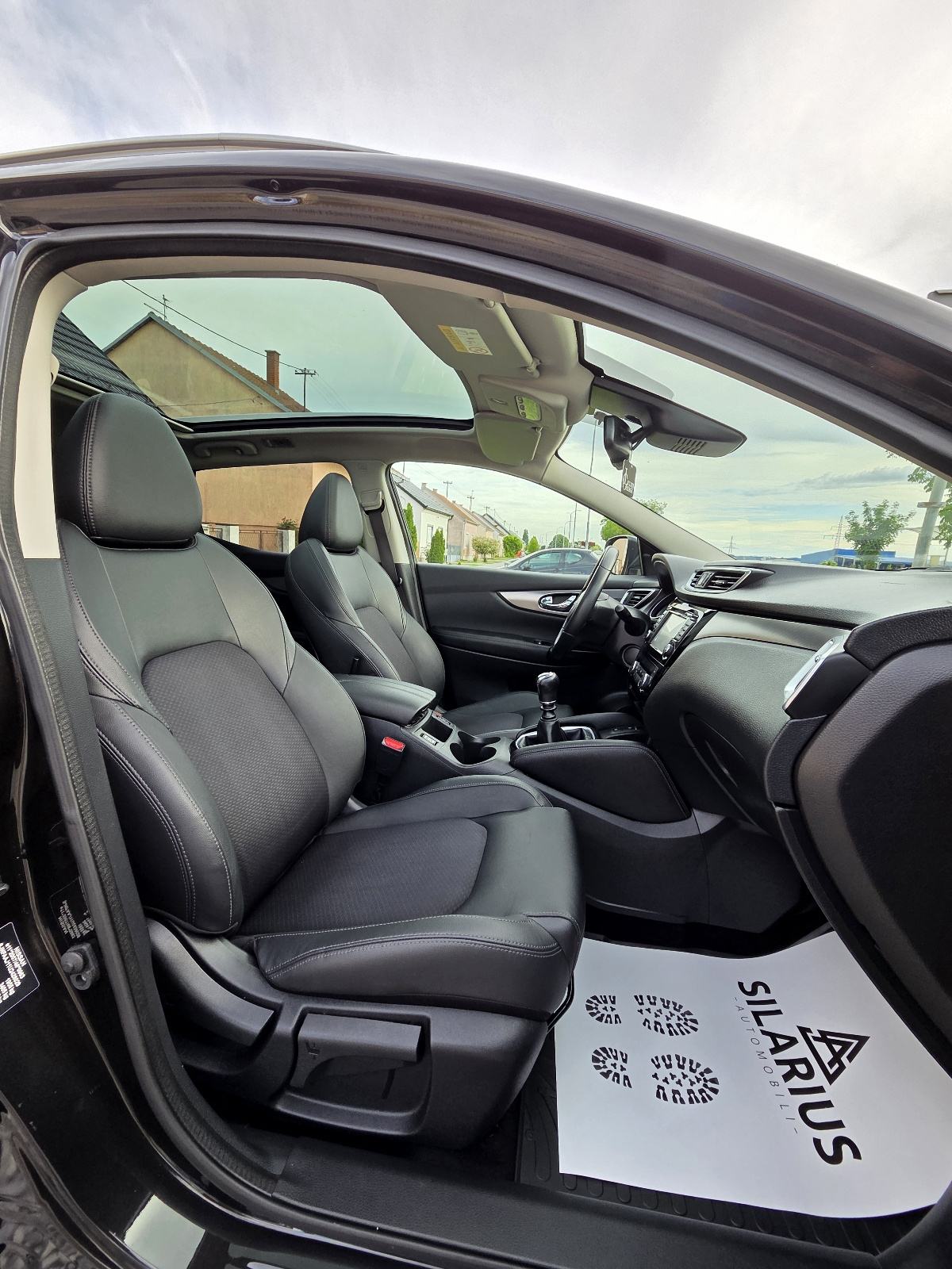Nissan Qashqai 1.5dCi TEKNA-142TKM-JAMSTVO 12MJ-LED,360,PANO-VEL.SERV., fotografija 11