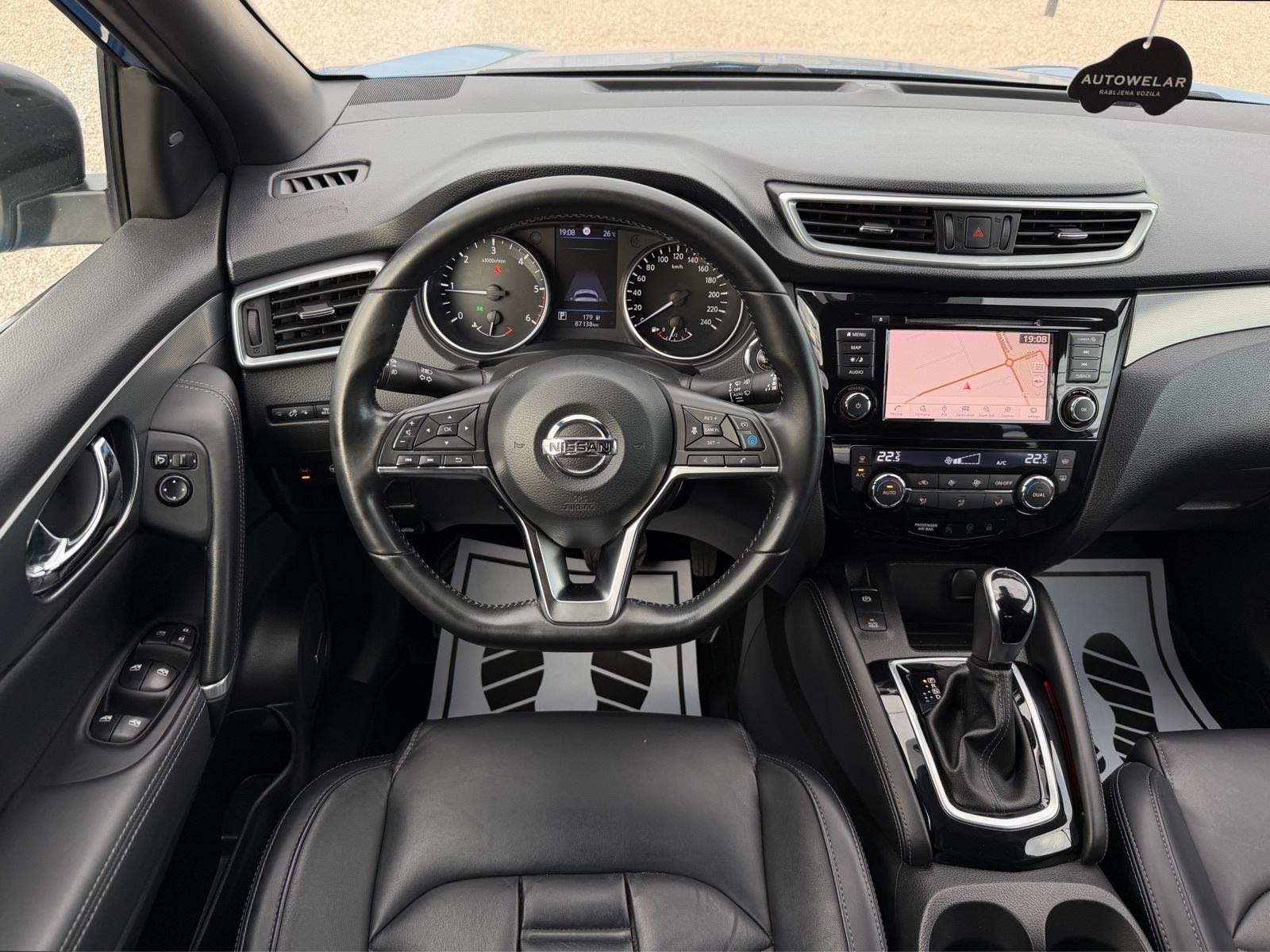 Nissan Qashqai 1,5dCi TEKNA+ AUTOMAT,ACC,PANORAMA,MEMORIJA,360°KAMERA, fotografija 14