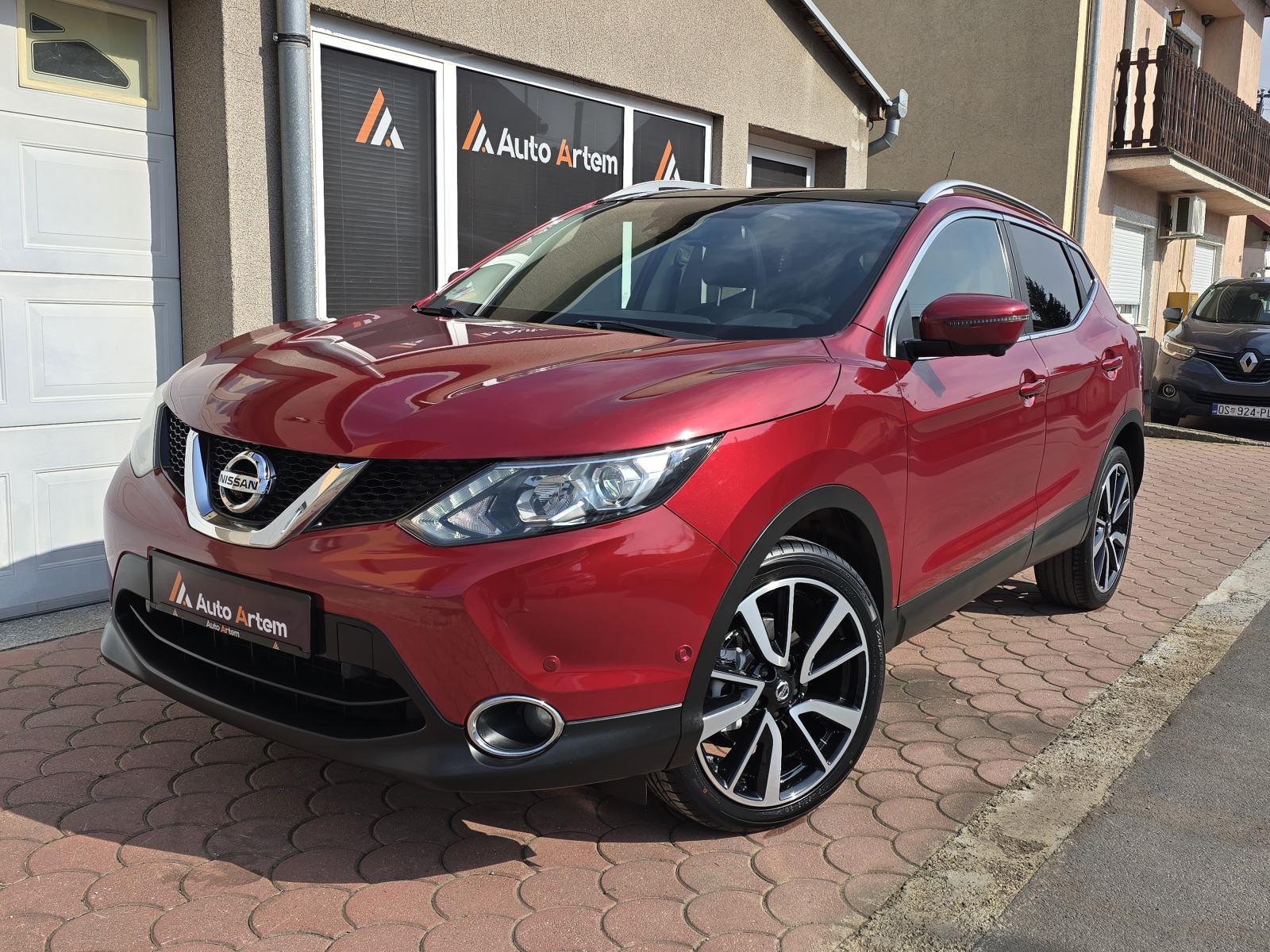 Nissan Qashqai 1.5 dCi TEKNA,LED,KAM.360°,PANO,ALU 19,SERV.KNJ,JAMSTVO, pogled izvana - slika 1
