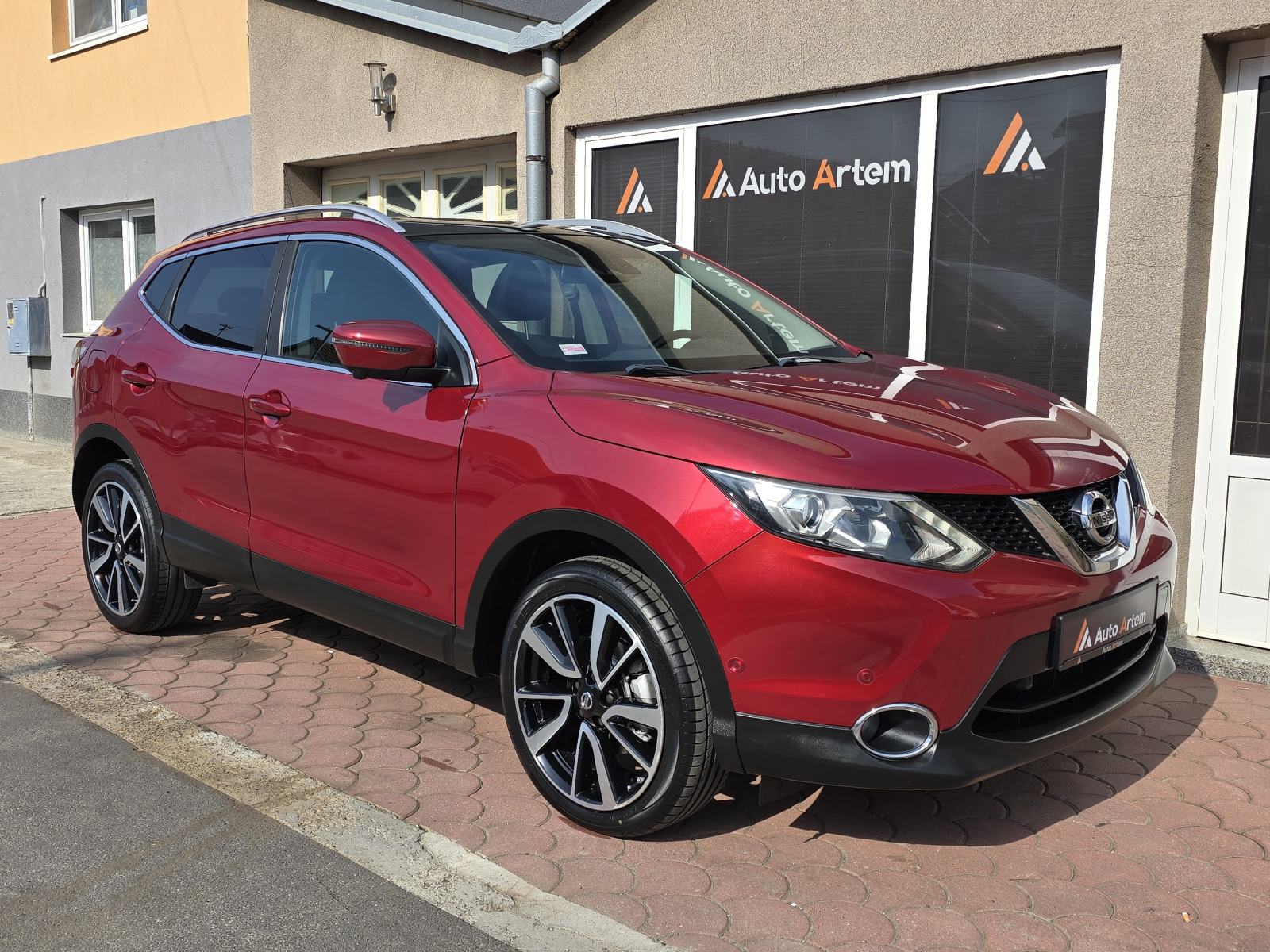 Nissan Qashqai 1.5 dCi TEKNA,LED,KAM.360°,PANO,ALU 19,SERV.KNJ,JAMSTVO, fotografija 8