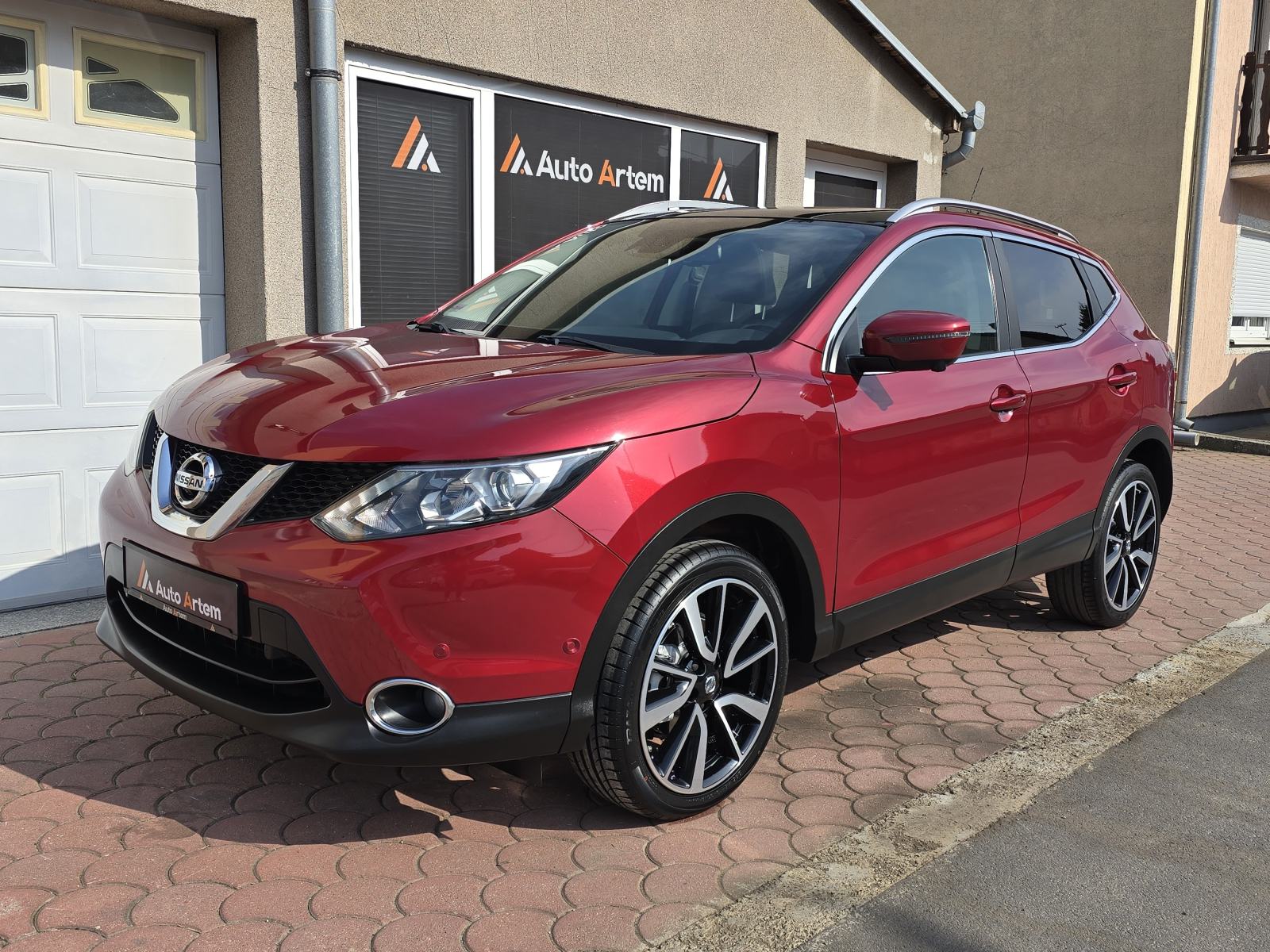 Nissan Qashqai 1.5 dCi TEKNA,LED,KAM.360°,PANO,ALU 19,SERV.KNJ,JAMSTVO, pogled izvana - slika 2