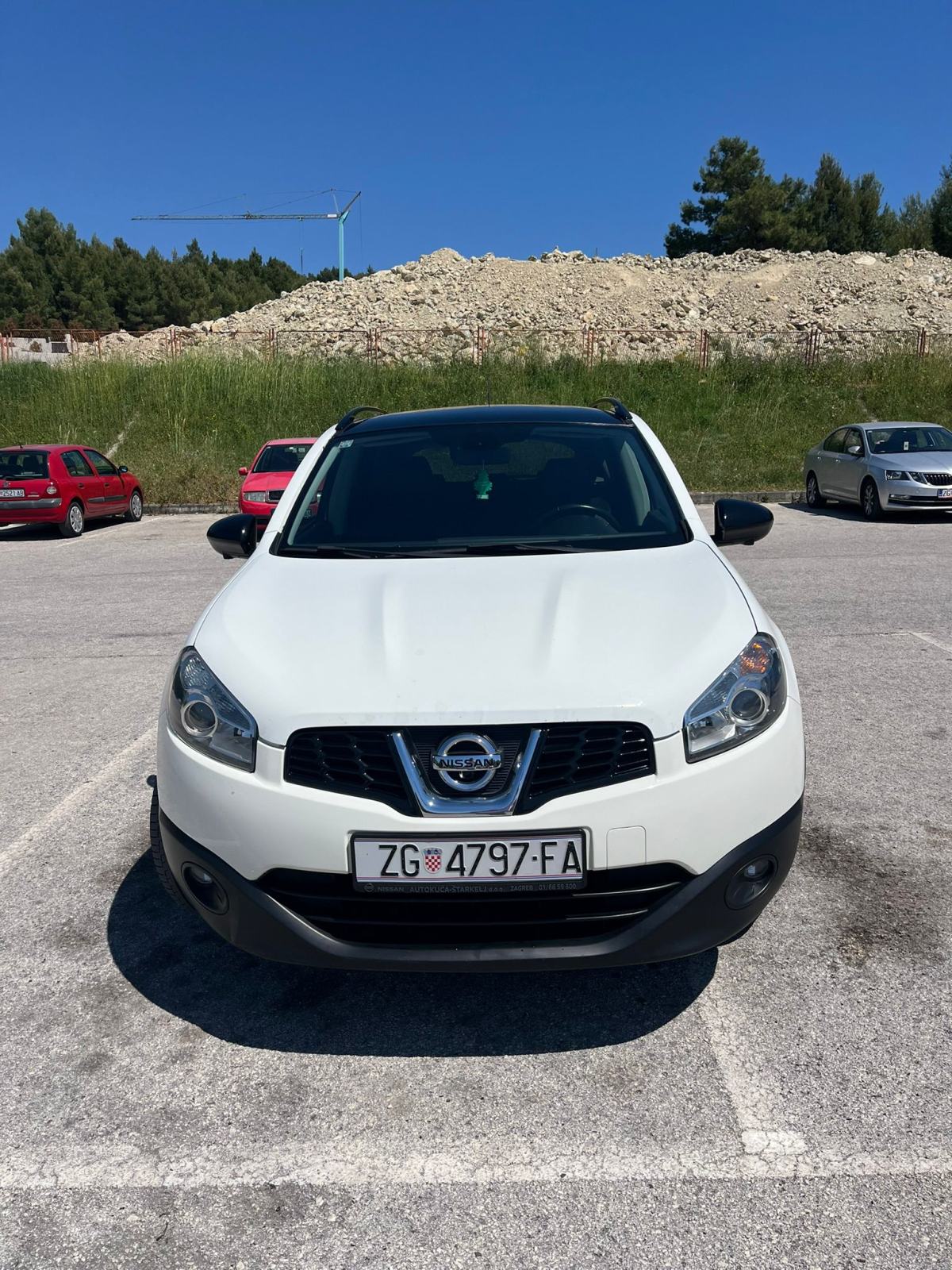 Nissan Qashqai 1,6 16V-HR-1VL.panorama-reg.1 god., fotografija 2