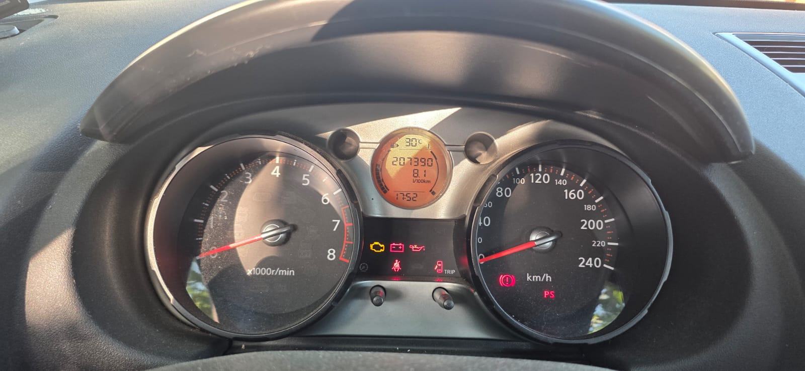 Nissan Qashqai 1,6 16V, fotografija 8