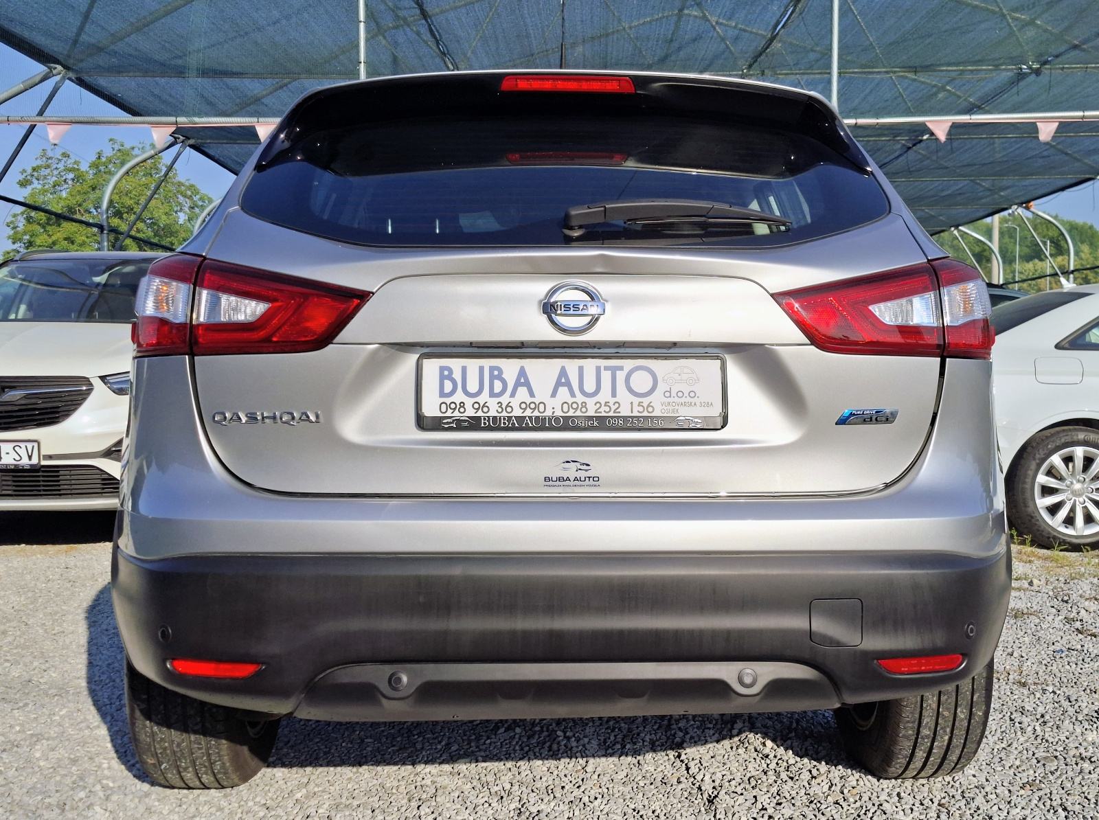 Nissan Qashqai 1,6 dCi 130ks //135.800 km servisna knjiga//NAVI//, fotografija 7